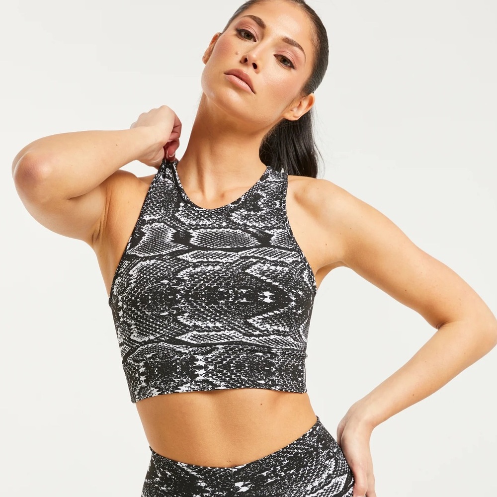 Booty by‎ Brabants Longline High Neck Sports Bra Snakeskin Black White Print